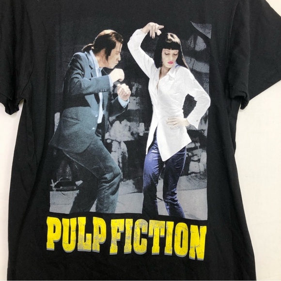 Goody Two Sleeves, Pulp Fiction Forever 21 black graphic T-shirt - Picture 3 of 9